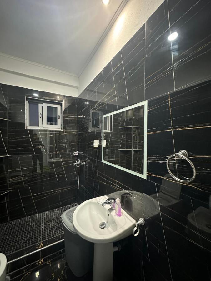Ferienwohnung Stone City Apartament Gjirokastër Exterior foto